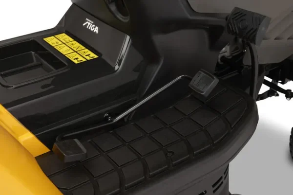 Tondeuse autoportée STIGA Estate 384 – 432 cm³ – Largeur de coupe 84 cm – Bac 240 L