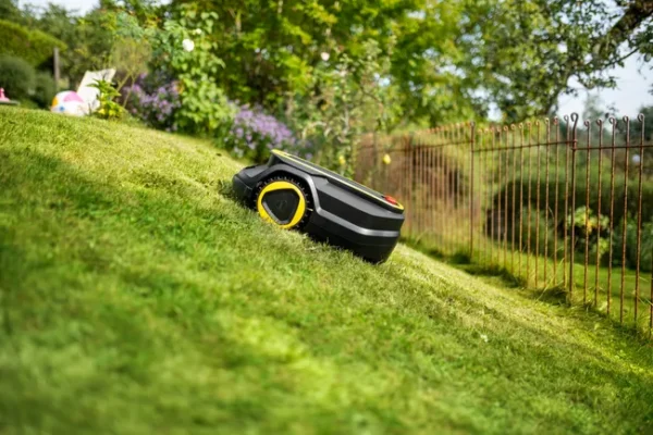 Robot tondeuse RCX 6 – Kärcher – Sans fil – Jusqu’à 3000 m²